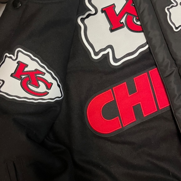COPY - Kansas City Chiefs Jacket Unisex - Picture 3 of 7